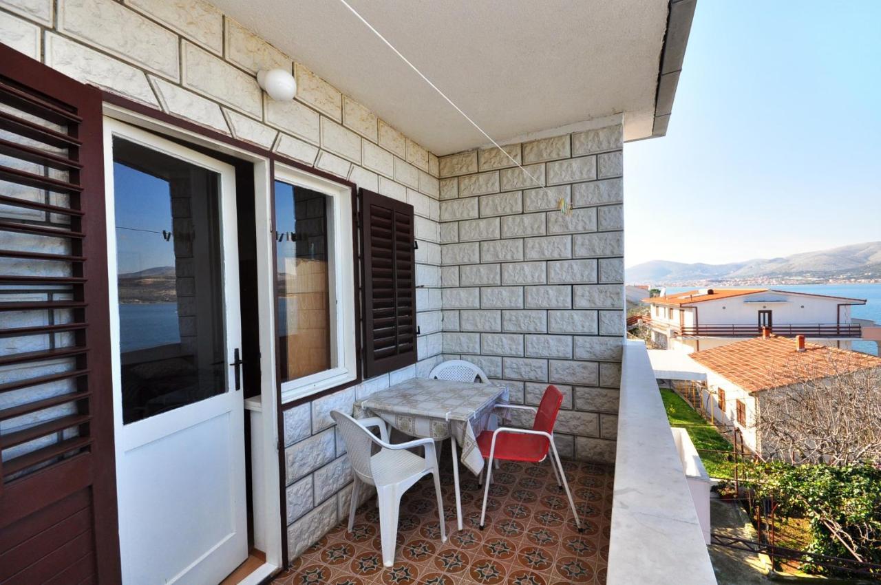 Apartments By The Sea Arbanija, Ciovo - 1085 Trogir Exterior photo